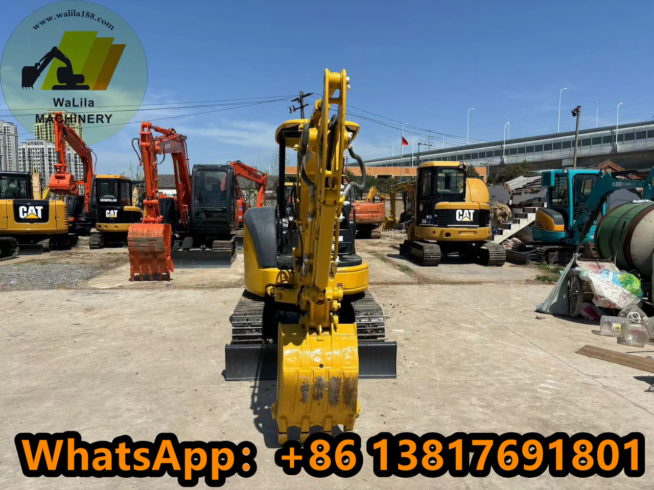 KOMATSU PC35MR - Mini pelle: photos 5 KOMATSU PC35MR - Mini pelle: photos 5