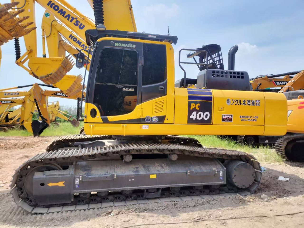 KOMATSU PC400-8 - Pelle sur chenille: photos 2 KOMATSU PC400-8 - Pelle sur chenille: photos 2