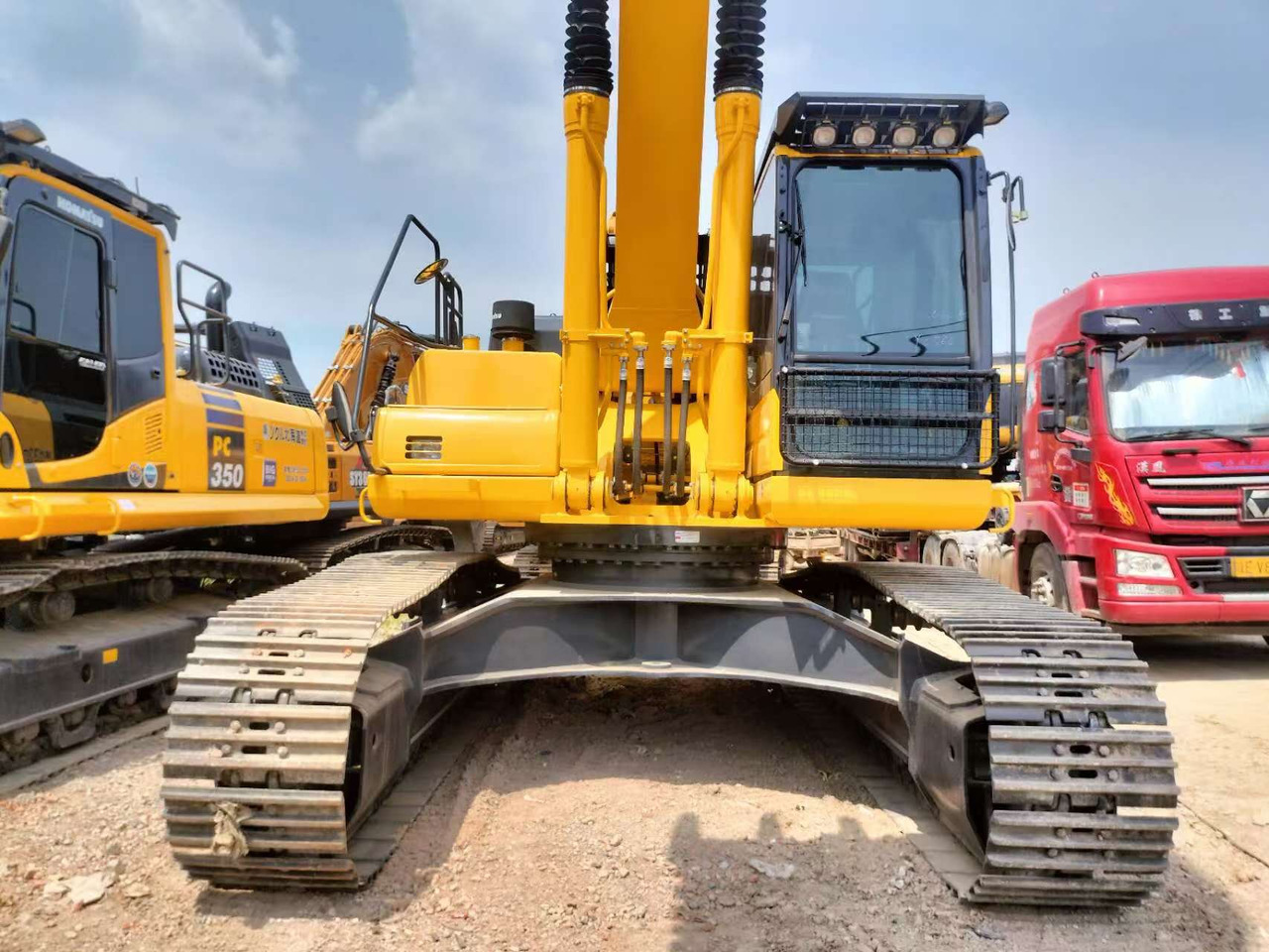 KOMATSU PC400-8 - Pelle sur chenille: photos 3 KOMATSU PC400-8 - Pelle sur chenille: photos 3
