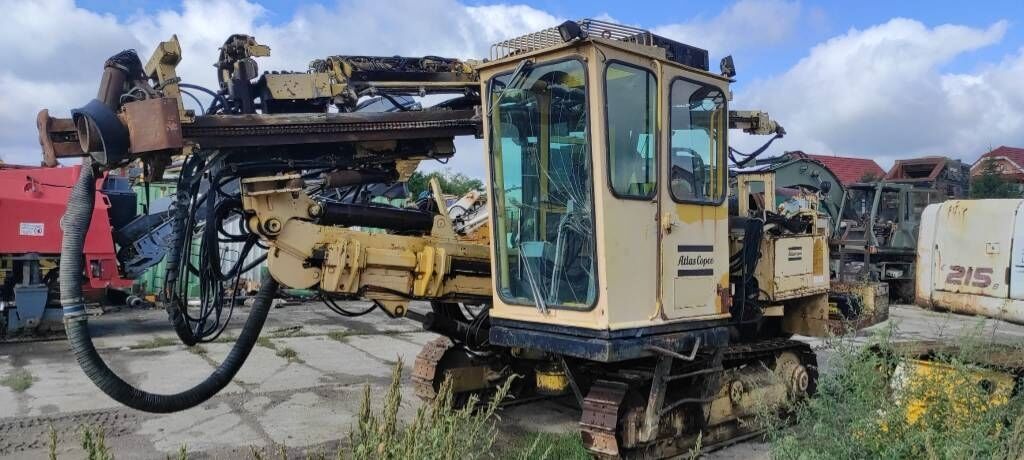 Atlas Copco ROC 812 Atlas Copco ROC 812 - Foreuse: photos 2 Atlas Copco ROC 812 Atlas Copco ROC 812 - Foreuse: photos 2