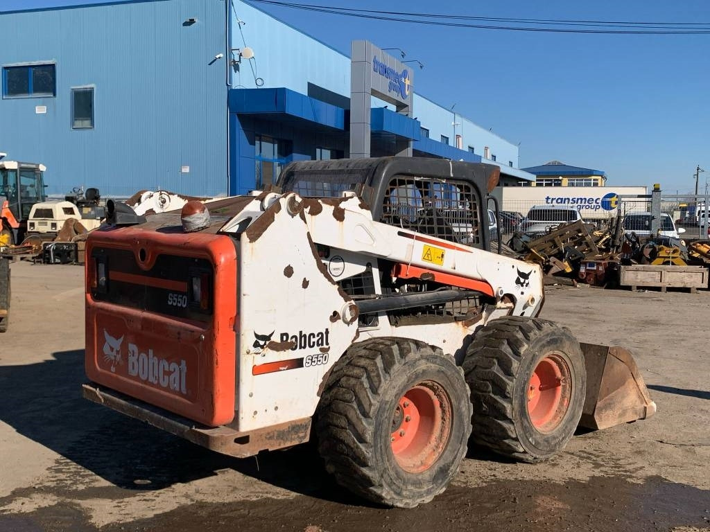 Bobcat S 550 - Mini chargeuse: photos 3 Bobcat S 550 - Mini chargeuse: photos 3
