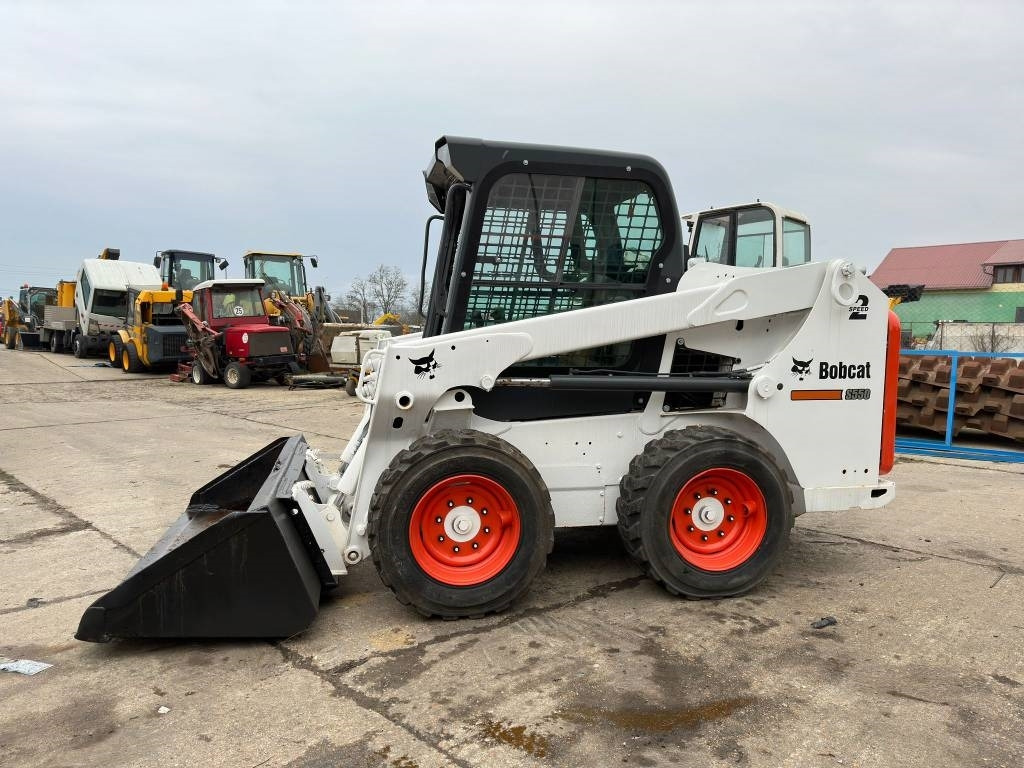Bobcat S 550 - Mini chargeuse: photos 4 Bobcat S 550 - Mini chargeuse: photos 4