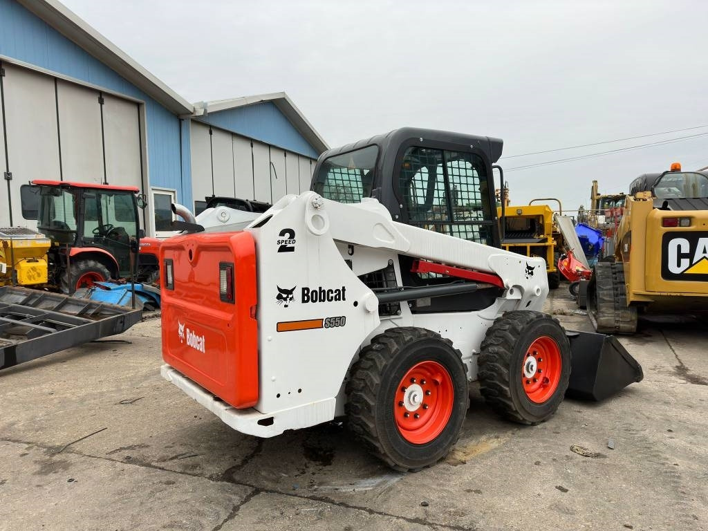 Bobcat S 550 - Mini chargeuse: photos 2 Bobcat S 550 - Mini chargeuse: photos 2