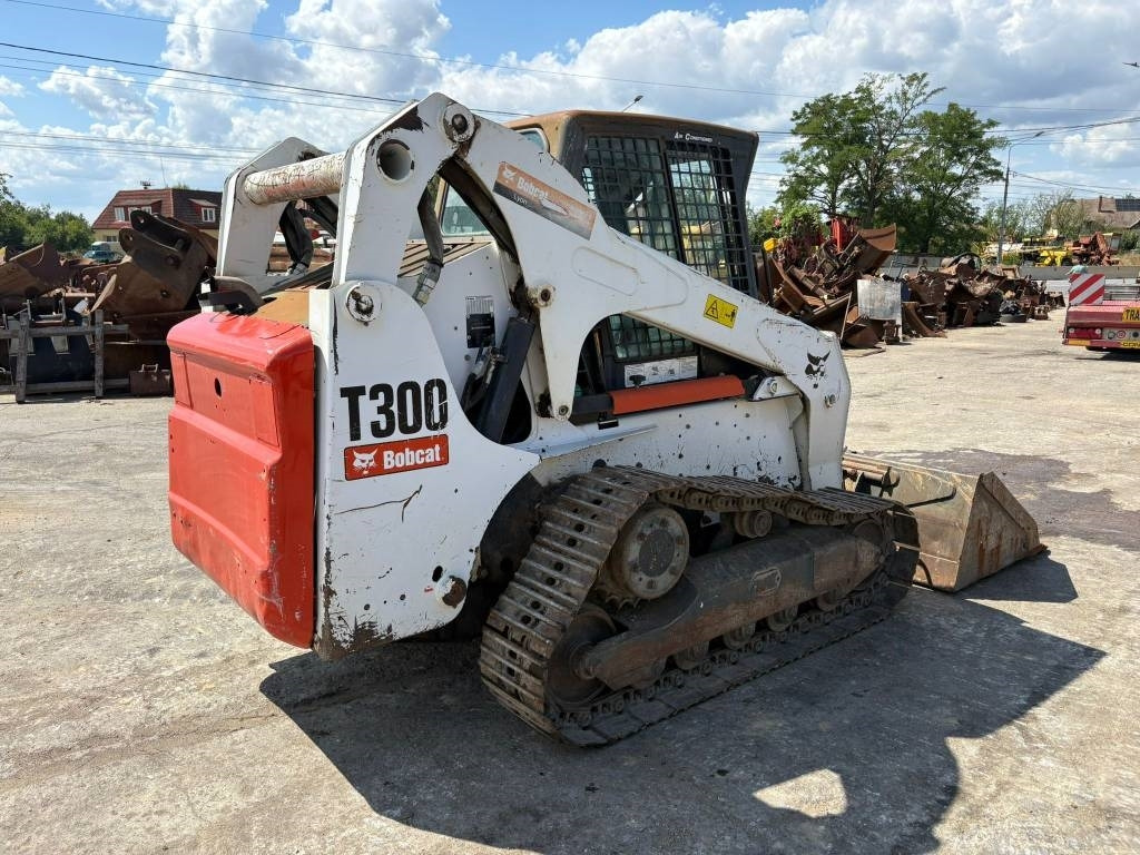 Bobcat T 300 - Mini chargeuse: photos 2 Bobcat T 300 - Mini chargeuse: photos 2