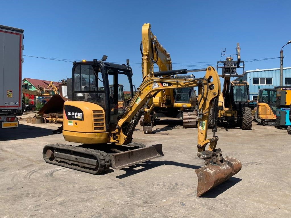 CAT 302.7 CR  - Mini pelle: photos 2 CAT 302.7 CR  - Mini pelle: photos 2