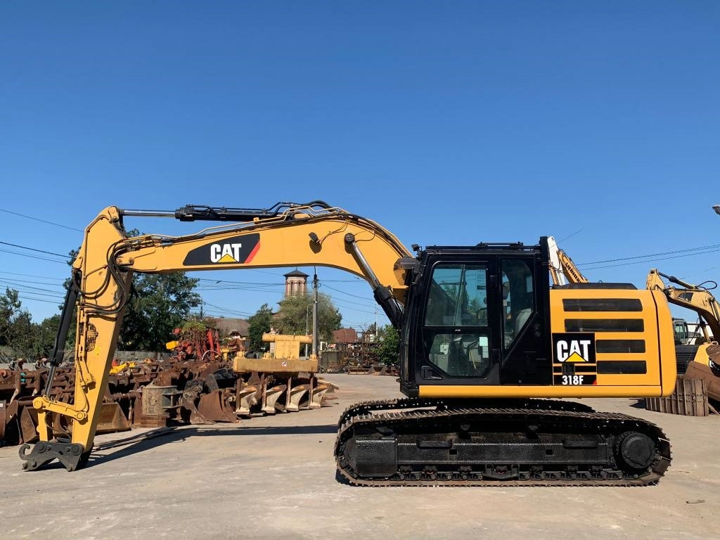 CAT 318F - Pelle sur chenille: photos 2 CAT 318F - Pelle sur chenille: photos 2