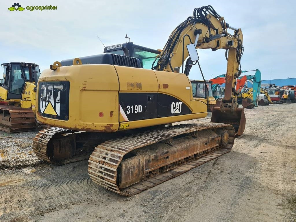 CAT 319 D L - Pelle sur chenille: photos 5 CAT 319 D L - Pelle sur chenille: photos 5