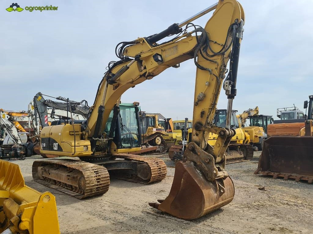 CAT 319 D L - Pelle sur chenille: photos 2 CAT 319 D L - Pelle sur chenille: photos 2