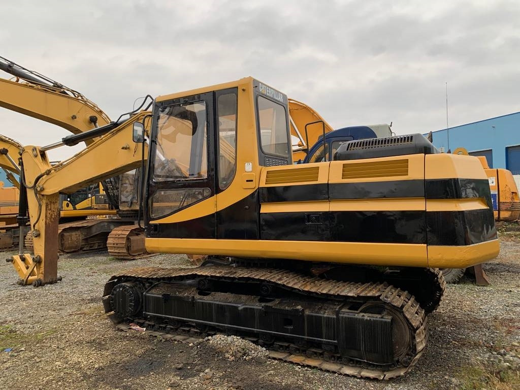 CAT 320N - Pelle sur chenille: photos 2 CAT 320N - Pelle sur chenille: photos 2