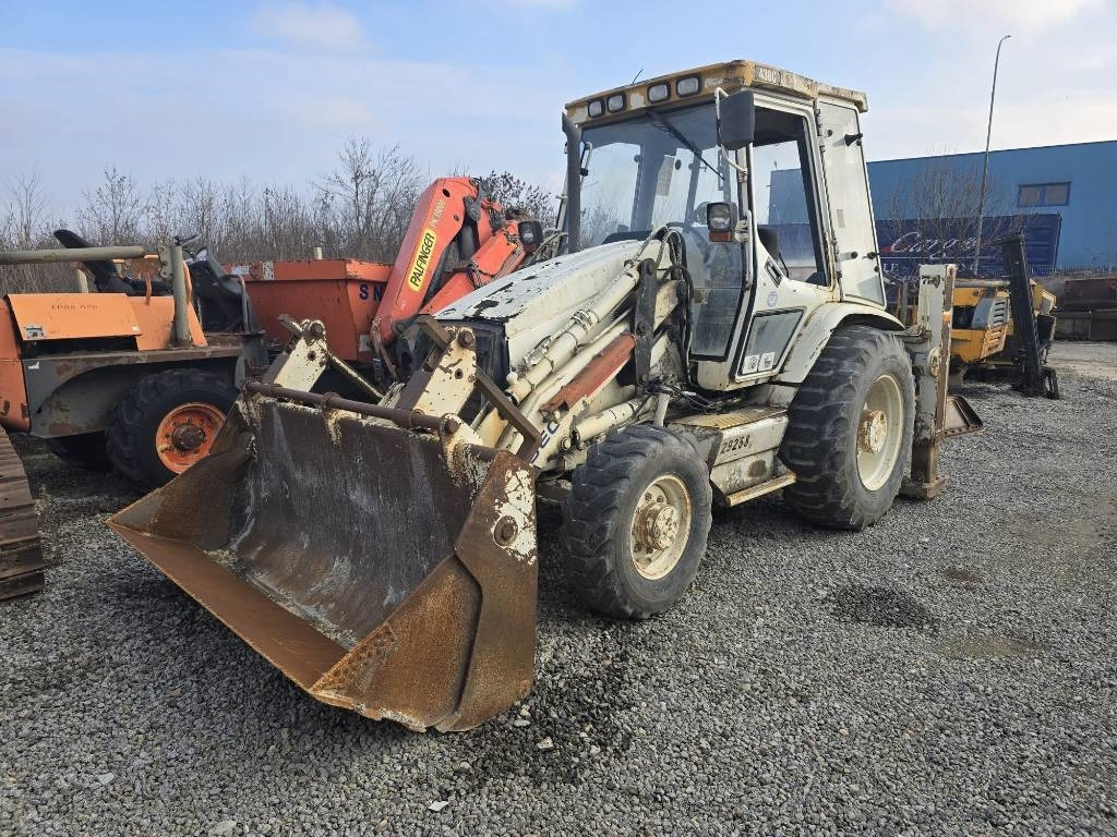 CAT 438 C NO DIGGING ARM - Tractopelle: photos 1 CAT 438 C NO DIGGING ARM - Tractopelle: photos 1