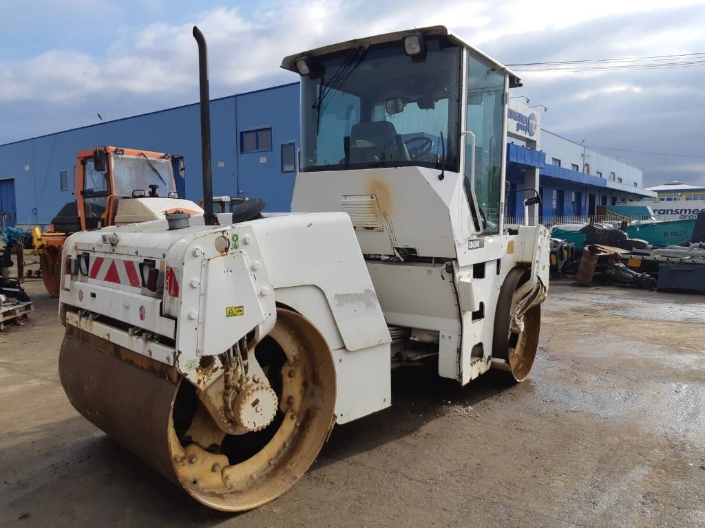 CAT CB 434 D - Rouleau compresseur: photos 4 CAT CB 434 D - Rouleau compresseur: photos 4