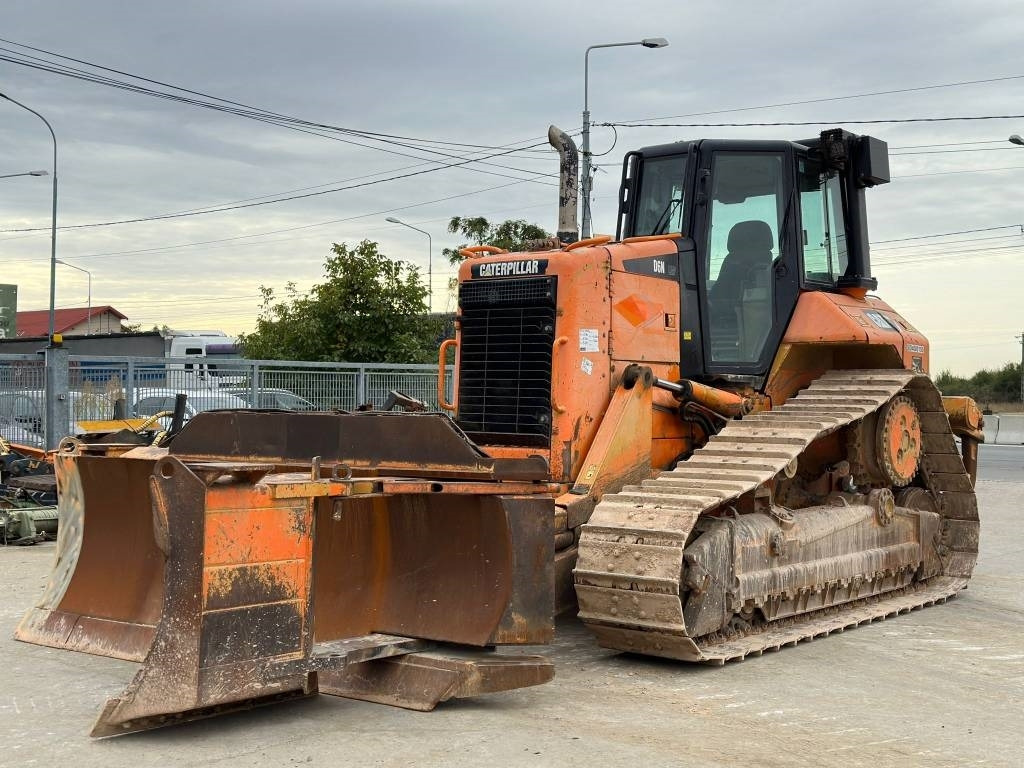 CAT D 6 N LGP - Bulldozer: photos 2 CAT D 6 N LGP - Bulldozer: photos 2