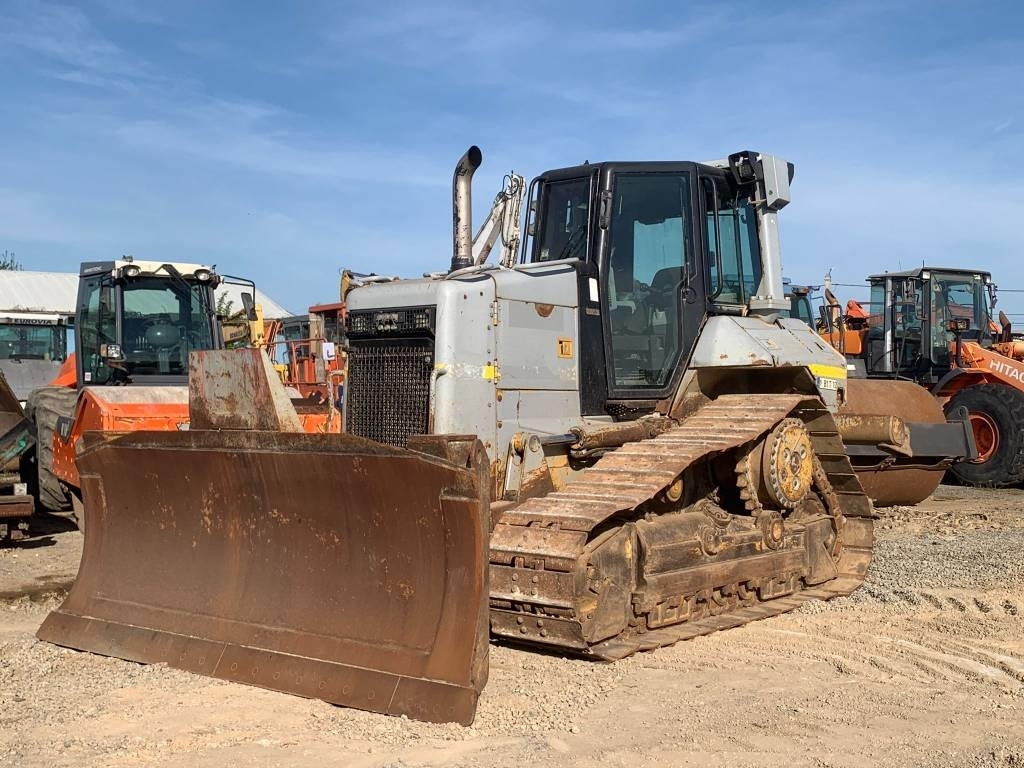 CAT D 6 N - Bulldozer: photos 1 CAT D 6 N - Bulldozer: photos 1