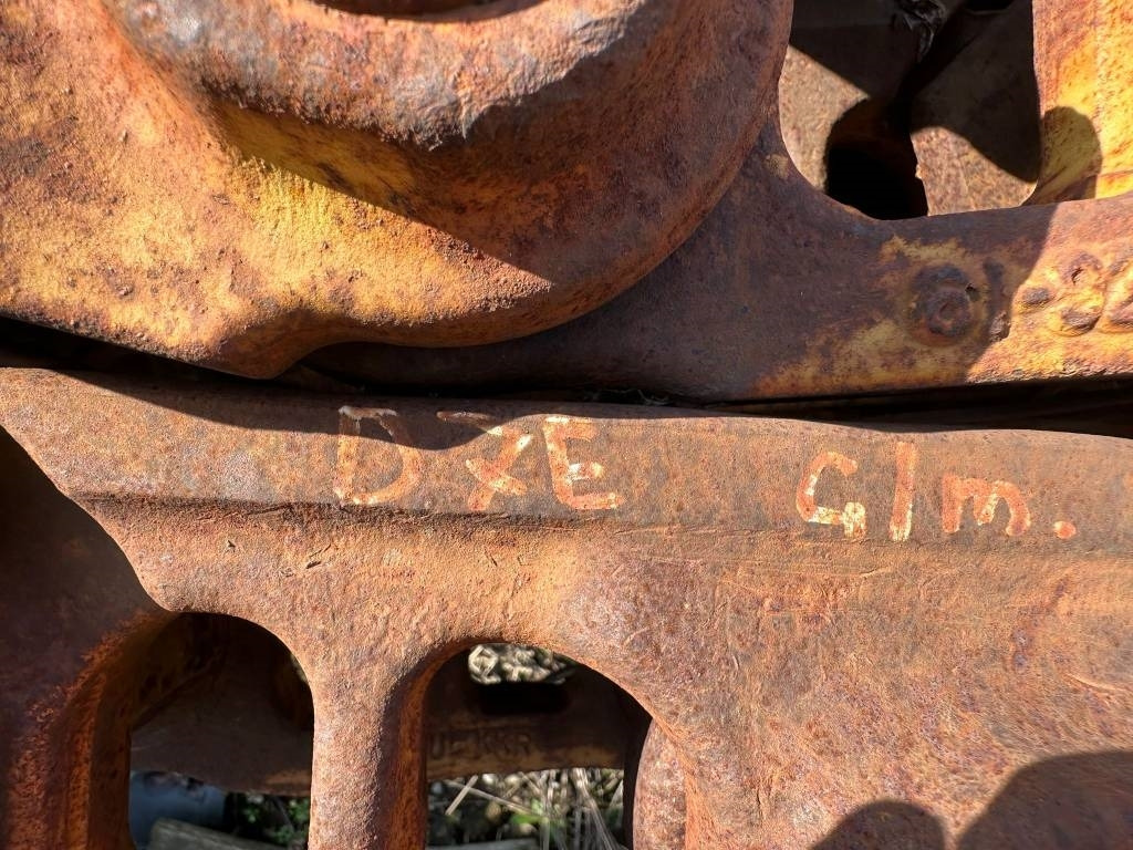 CAT D 6 R - Chenille pour Engins de chantier: photos 2 CAT D 6 R - Chenille pour Engins de chantier: photos 2