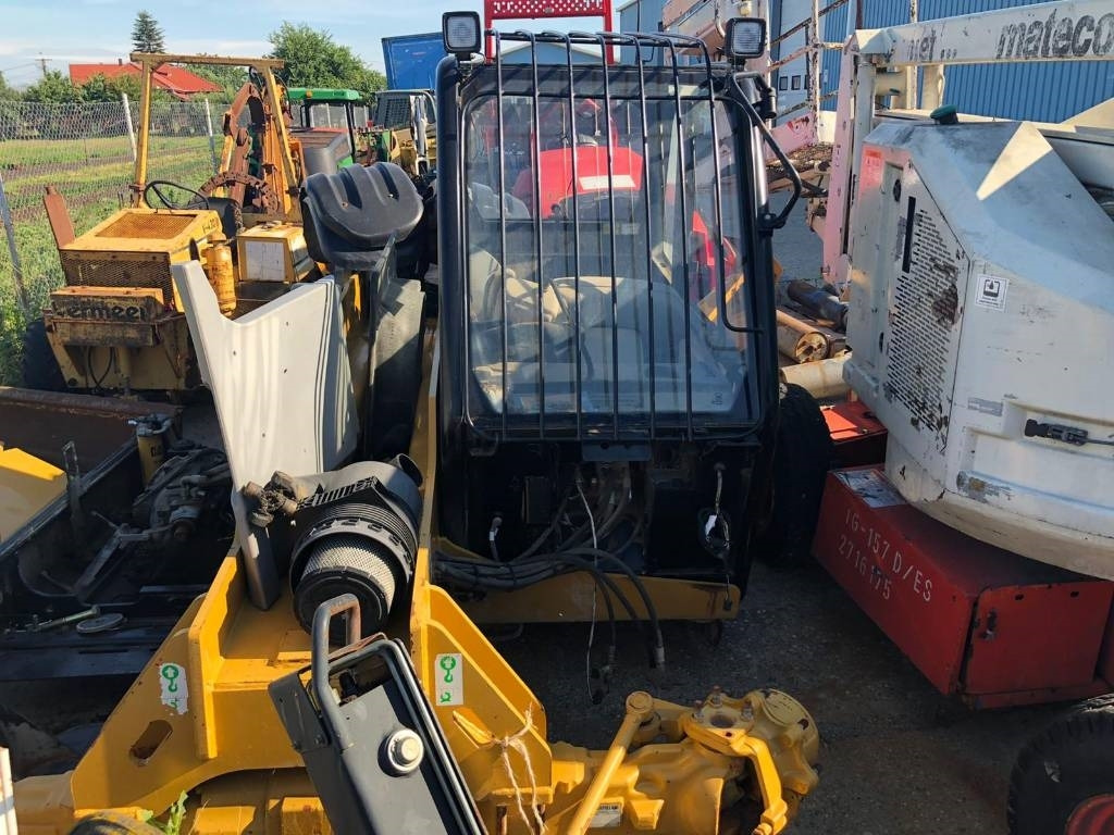 Crédit-bail CAT TH 220 B FOR PARTS  CAT TH 220 B FOR PARTS: photos 8