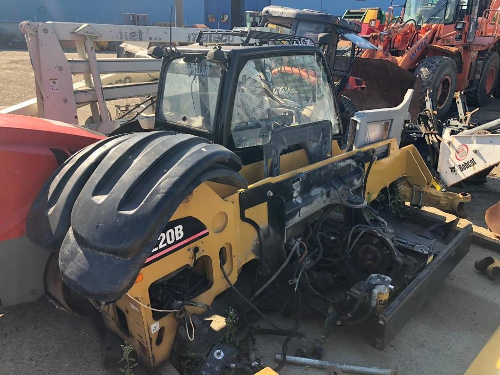 Crédit-bail CAT TH 220 B FOR PARTS  CAT TH 220 B FOR PARTS: photos 7