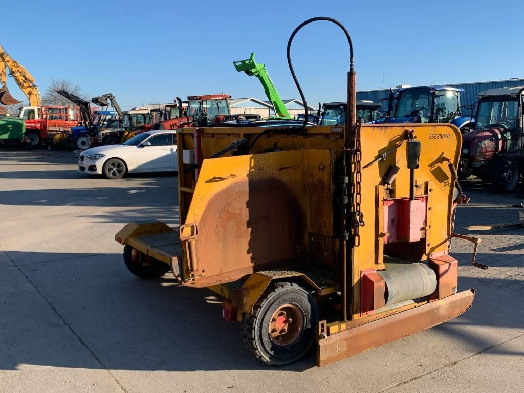 BM Brande RBU2550H - Engins de chantier: photos 4 BM Brande RBU2550H - Engins de chantier: photos 4