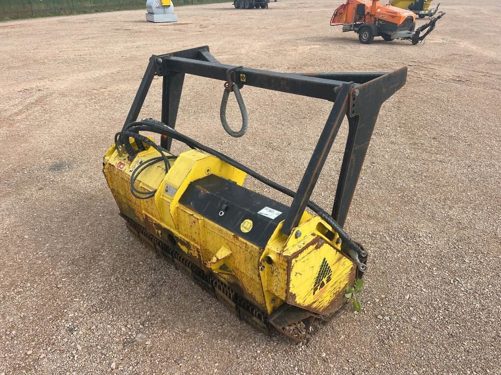 FAE DML-SSL150 - Broyeur forestier: photos 3 FAE DML-SSL150 - Broyeur forestier: photos 3