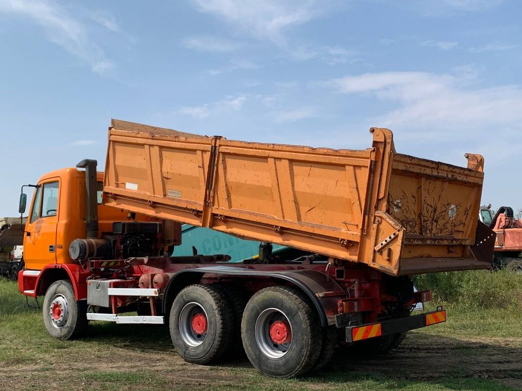 Iveco Astra HD 9 64.34 - Camion benne: photos 3 Iveco Astra HD 9 64.34 - Camion benne: photos 3