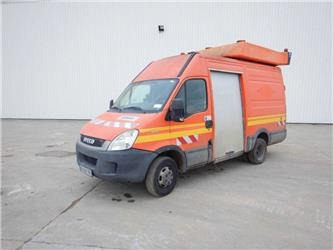 Iveco Daily 50C15 - Fourgon utilitaire: photos 1 Iveco Daily 50C15 - Fourgon utilitaire: photos 1