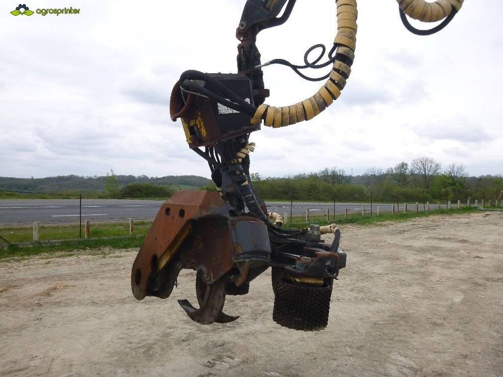 Abatteuse John Deere 1270 D: photos 9 Abatteuse John Deere 1270 D: photos 9