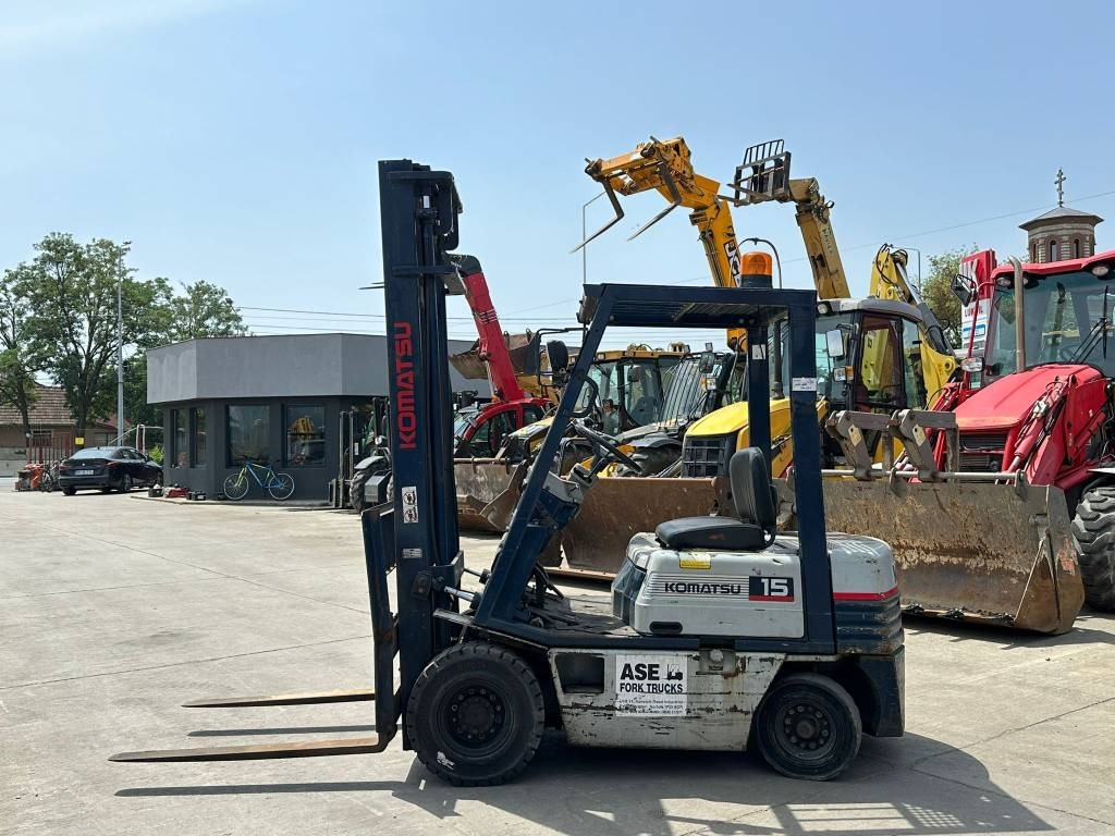 Komatsu FG 15 HT-15 - Chariot élévateur: photos 2 Komatsu FG 15 HT-15 - Chariot élévateur: photos 2