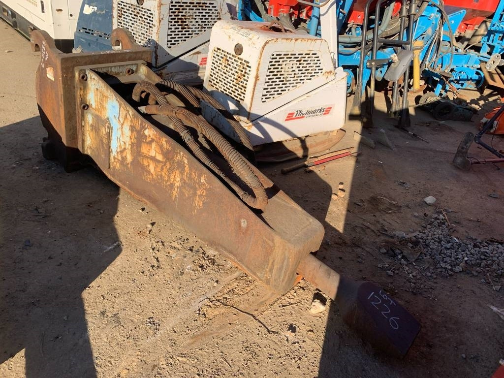 Krupp HM 500 - Marteau hydraulique pour Engins de chantier: photos 3 Krupp HM 500 - Marteau hydraulique pour Engins de chantier: photos 3