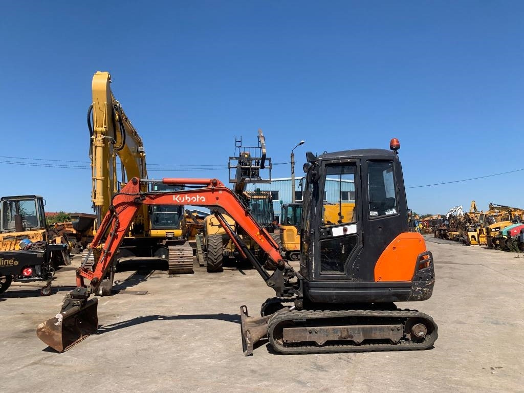 Kubota KX 61-3 - Mini pelle: photos 2 Kubota KX 61-3 - Mini pelle: photos 2