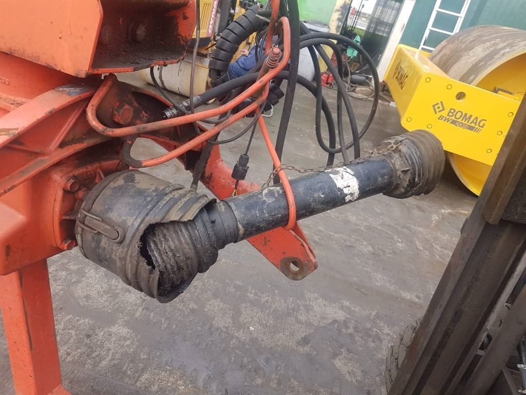 Kuhn FC 303 G C - Faucheuse: photos 2 Kuhn FC 303 G C - Faucheuse: photos 2