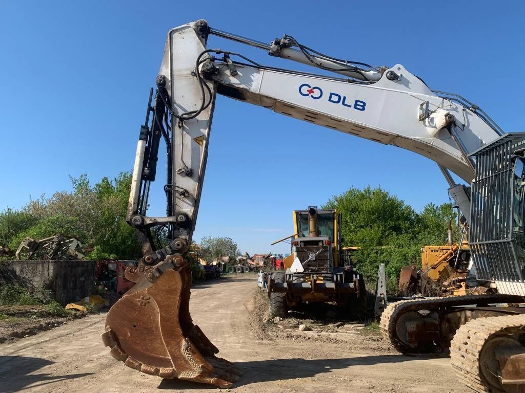 Liebherr R 936 LC - Pelle sur chenille: photos 4 Liebherr R 936 LC - Pelle sur chenille: photos 4