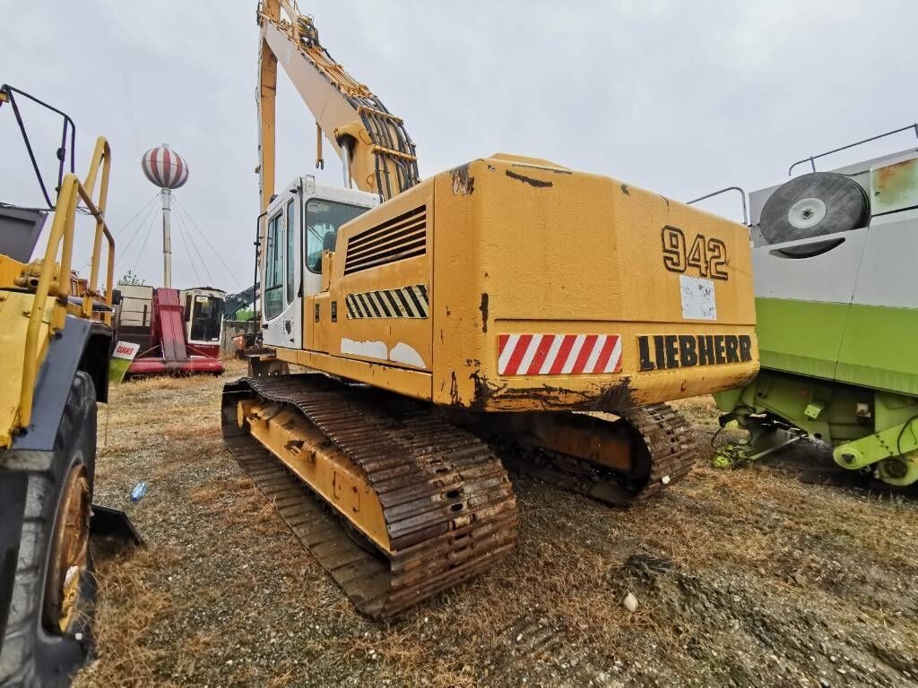 Liebherr R 942 Litronic Liebherr R 942 Litronic - Pelle sur chenille: photos 4 Liebherr R 942 Litronic Liebherr R 942 Litronic - Pelle sur chenille: photos 4