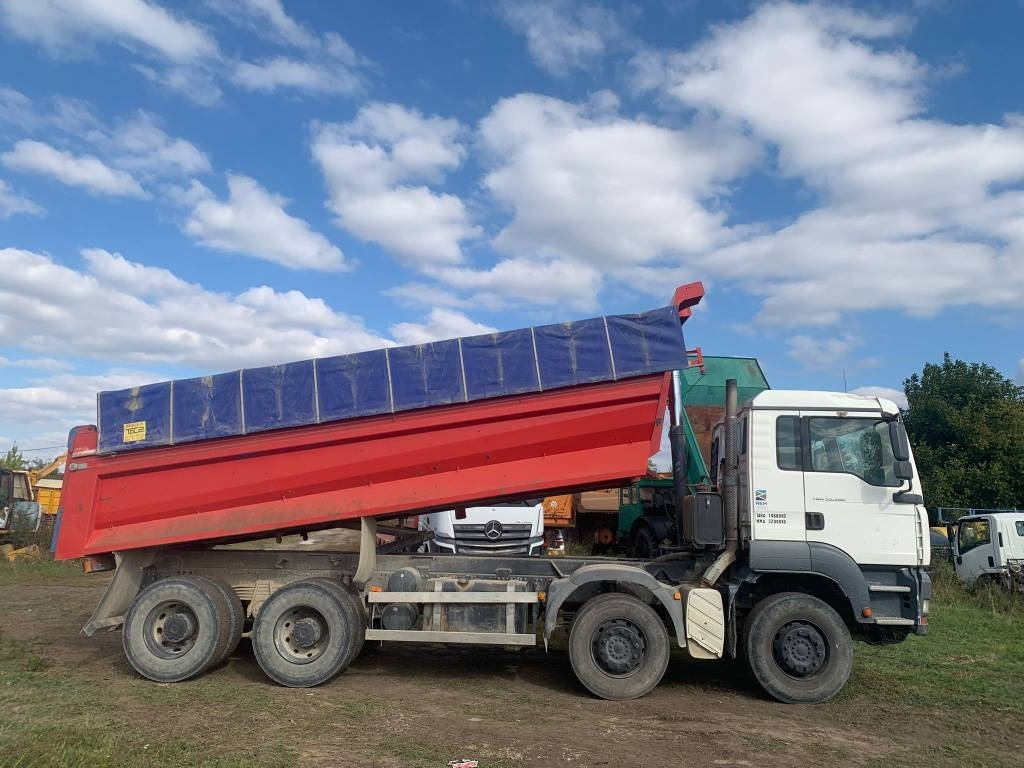 MAN TGA 35.350 - Camion benne: photos 2 MAN TGA 35.350 - Camion benne: photos 2