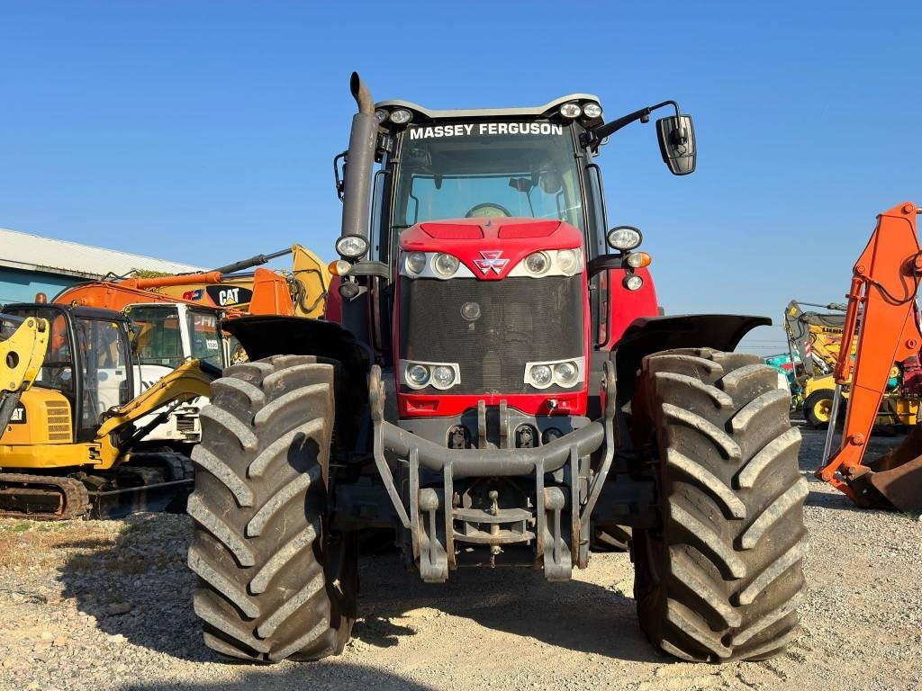 Massey Ferguson 8670 - Tracteur agricole: photos 4 Massey Ferguson 8670 - Tracteur agricole: photos 4
