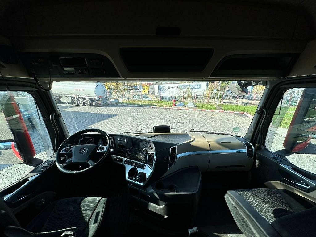 Camion fourgon Mercedes-Benz Actros 963-4-A: photos 14