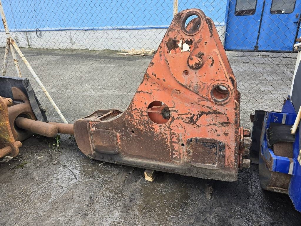 NPK 3T - Marteau hydraulique pour Engins de chantier: photos 1 NPK 3T - Marteau hydraulique pour Engins de chantier: photos 1