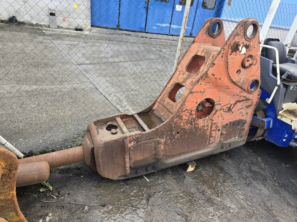 NPK 3T - Marteau hydraulique pour Engins de chantier: photos 2 NPK 3T - Marteau hydraulique pour Engins de chantier: photos 2