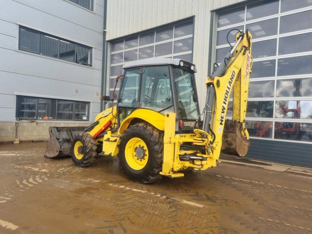 New Holland B 100 C - Tractopelle: photos 2 New Holland B 100 C - Tractopelle: photos 2