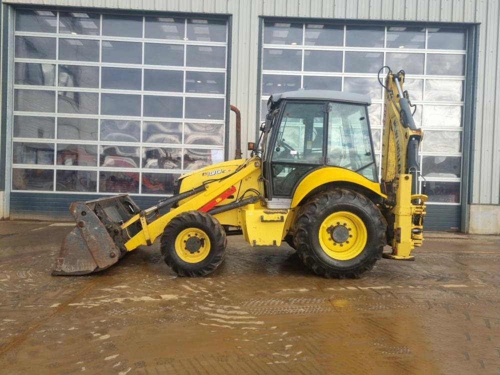 New Holland B 100 C - Tractopelle: photos 3 New Holland B 100 C - Tractopelle: photos 3