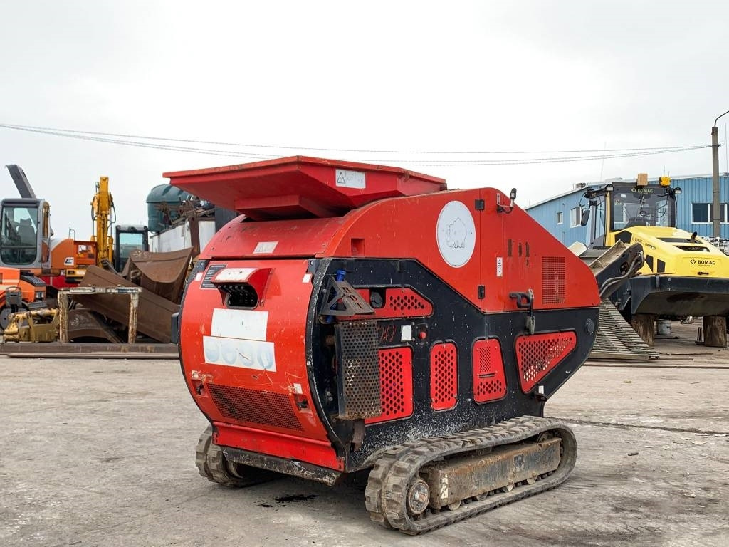 Red Rhino 5000 - Concasseur mobile: photos 4 Red Rhino 5000 - Concasseur mobile: photos 4