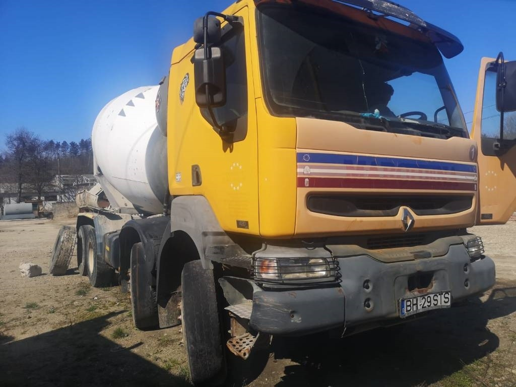 Renault Kerax 420 - Camion malaxeur: photos 2 Renault Kerax 420 - Camion malaxeur: photos 2