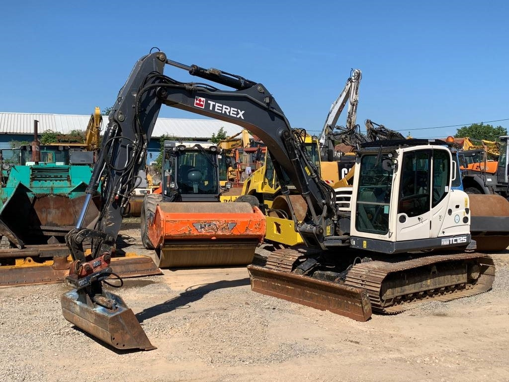 Terex TC 125 - Pelle sur chenille: photos 1 Terex TC 125 - Pelle sur chenille: photos 1