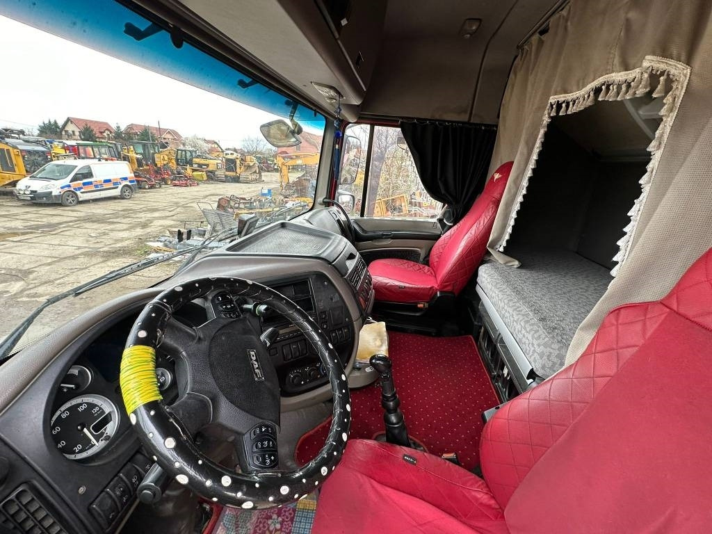 DAF XF105.410 - Tracteur routier: photos 5 DAF XF105.410 - Tracteur routier: photos 5