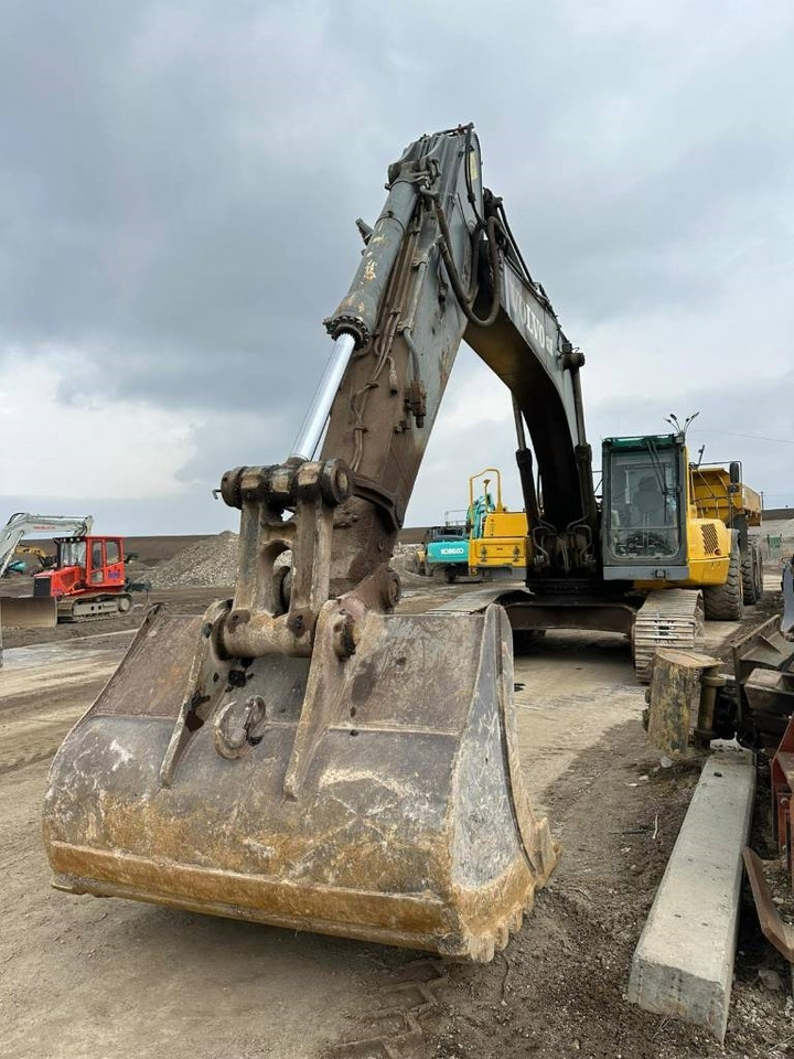 Volvo EC 290 C L - Pelle sur chenille: photos 4 Volvo EC 290 C L - Pelle sur chenille: photos 4