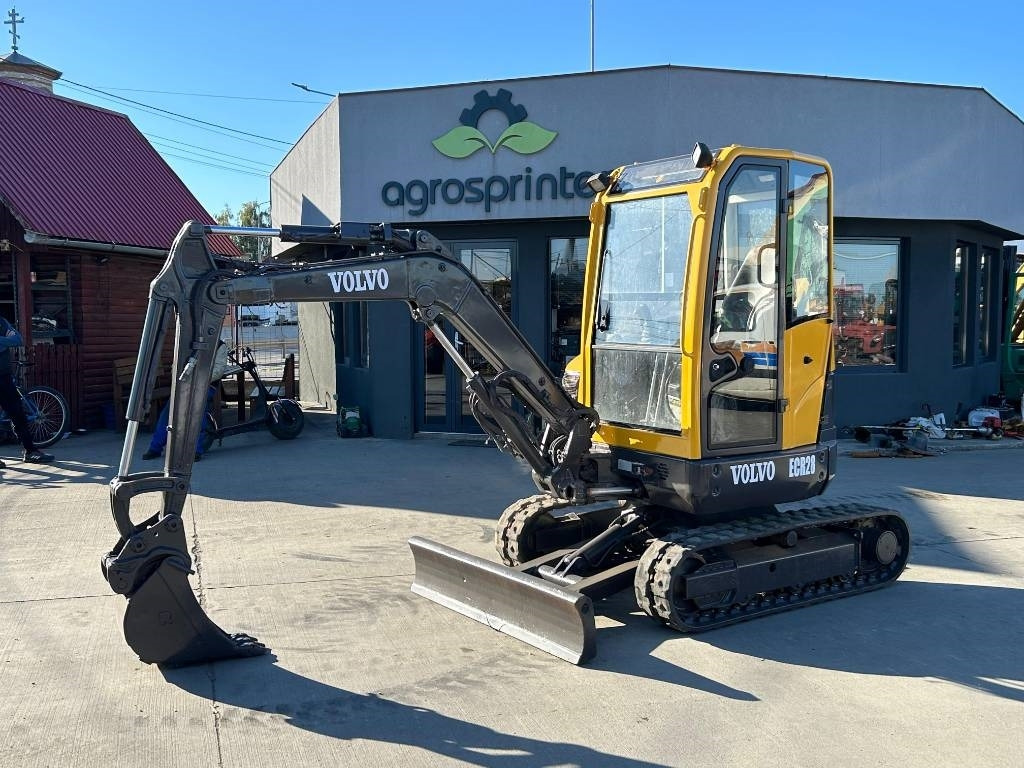 Volvo ECR 28 - Mini pelle: photos 1 Volvo ECR 28 - Mini pelle: photos 1