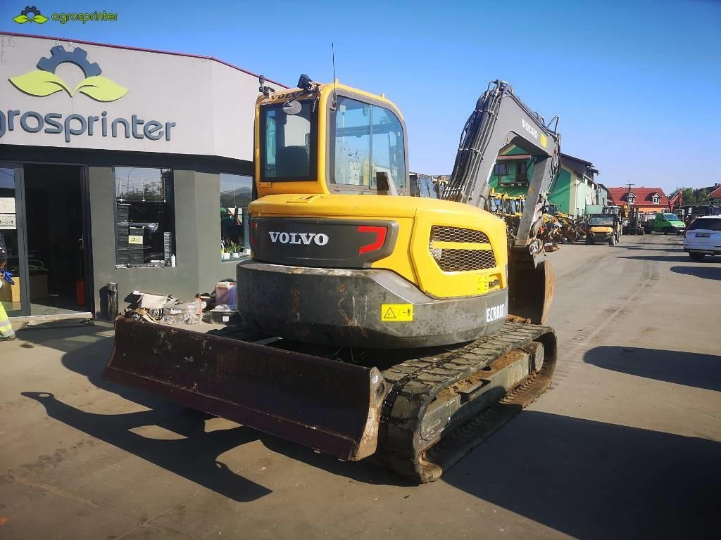 Volvo ECR 88 D - Mini pelle: photos 2 Volvo ECR 88 D - Mini pelle: photos 2