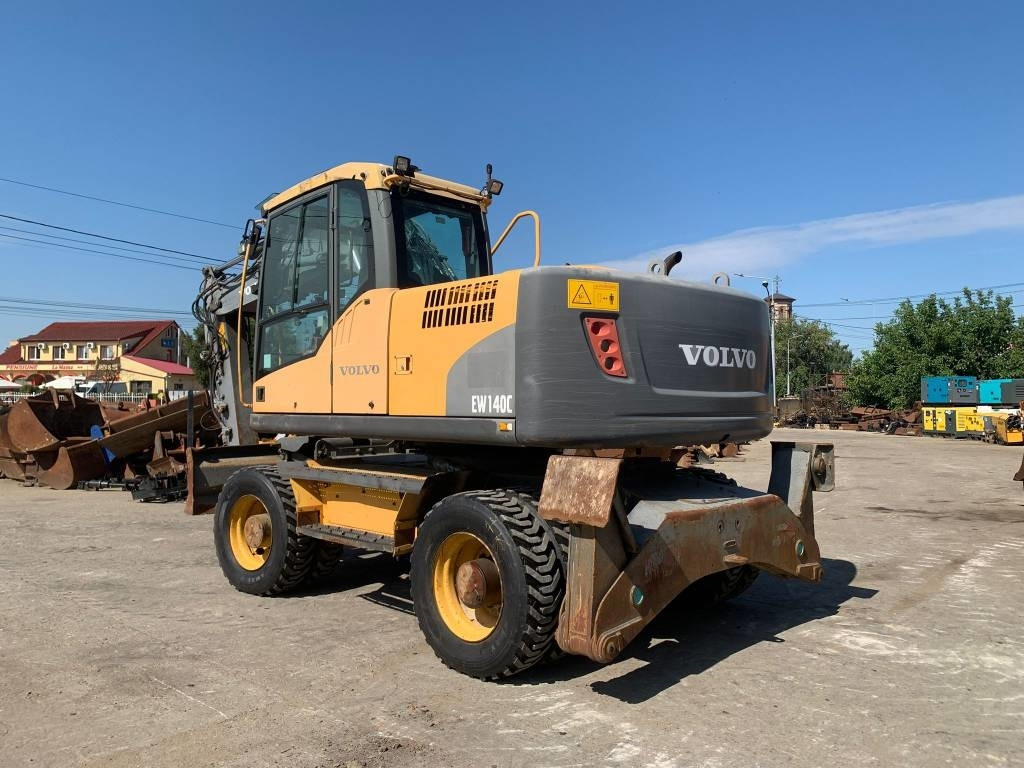 Volvo EW 140 C  - Pelle sur pneus: photos 3 Volvo EW 140 C  - Pelle sur pneus: photos 3