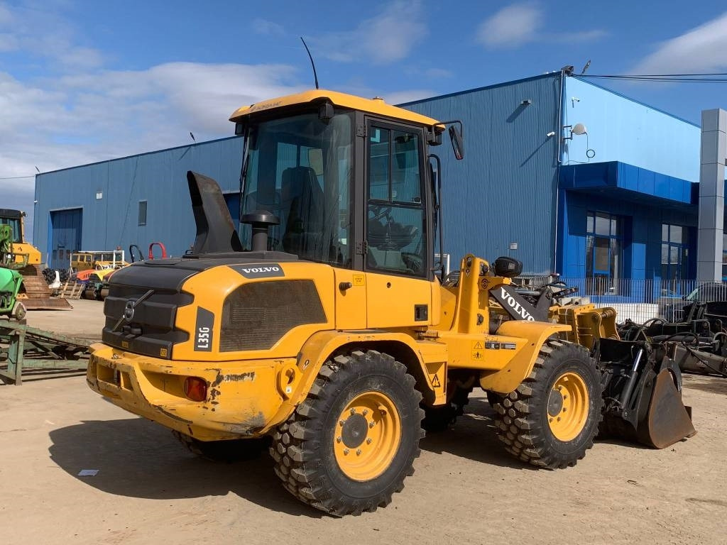 Volvo L 35 G - Chargeuse sur pneus: photos 4 Volvo L 35 G - Chargeuse sur pneus: photos 4