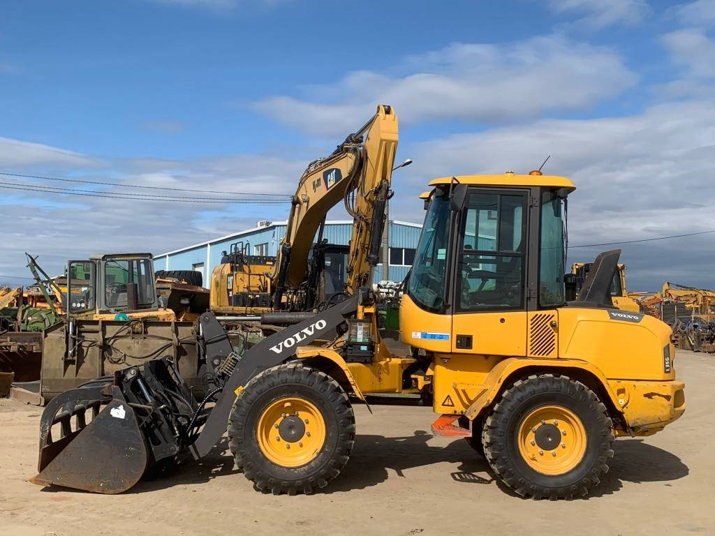 Volvo L 35 G - Chargeuse sur pneus: photos 5 Volvo L 35 G - Chargeuse sur pneus: photos 5