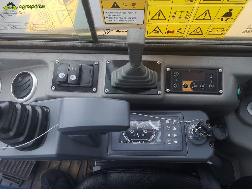 Mini pelle XCMG XE 35 U: photos 8