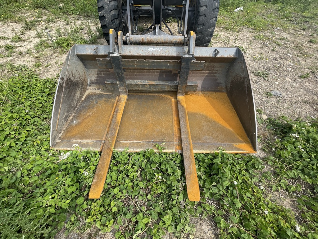 Volvo L30B PRO - Chargeuse sur pneus: photos 2 Volvo L30B PRO - Chargeuse sur pneus: photos 2